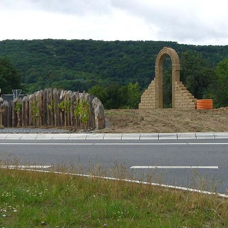 Ferienwohnung Neli Am Rhein Rheinbrohl المظهر الخارجي الصورة
