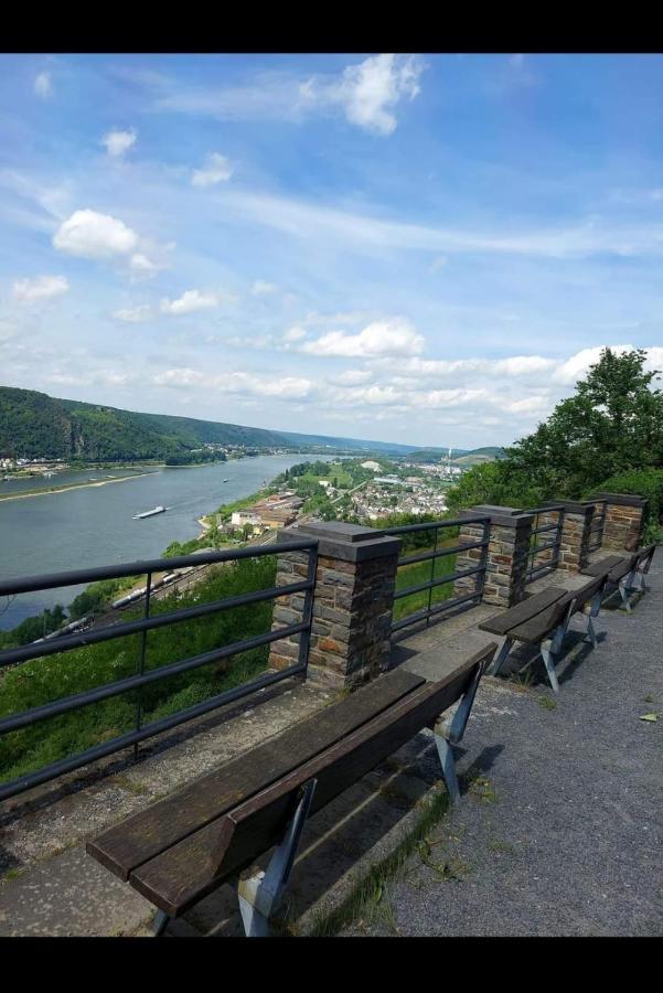 Ferienwohnung Neli Am Rhein Rheinbrohl المظهر الخارجي الصورة