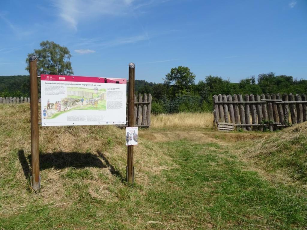 Ferienwohnung Neli Am Rhein Rheinbrohl المظهر الخارجي الصورة