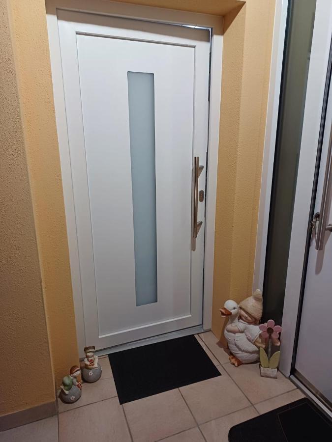 Ferienwohnung Neli Am Rhein Rheinbrohl المظهر الخارجي الصورة